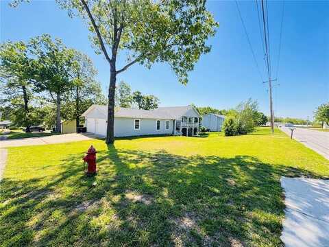 109 Phoenix Avenue, Saint Robert, MO 65584