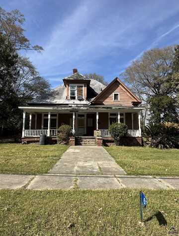62 Merritt Street, Hawkinsville, GA 31036