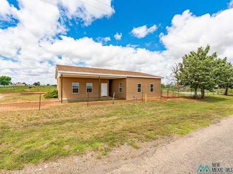 606 Curry Road K Road, Clovis, NM 88101