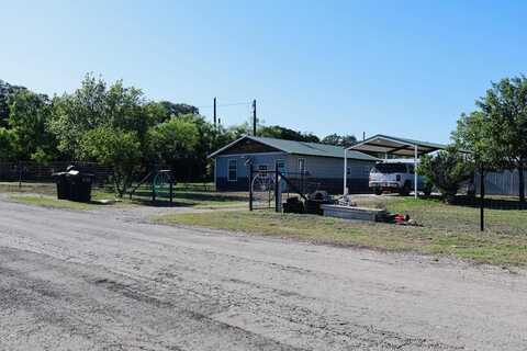 801 9th Street, Brady, TX 76825