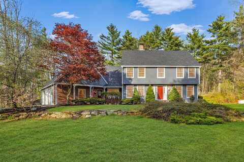 7 Rose Lane, Atkinson, NH 03811
