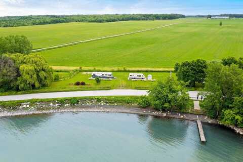 2657 West Shore Road, Alburgh, VT 05440
