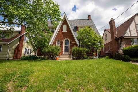 6320 Heitzler Avenue, Cincinnati, OH 45224
