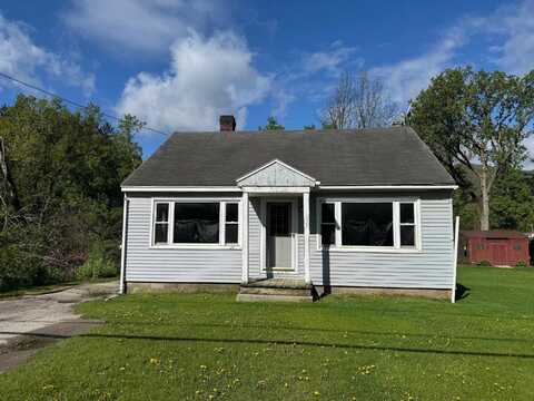 237 Church Street, Pownal, VT 05261