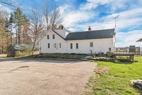 45 Effingham Road, Ossipee, NH 03864