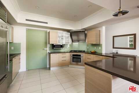 8121 Norton Ave, West Hollywood, CA 90046