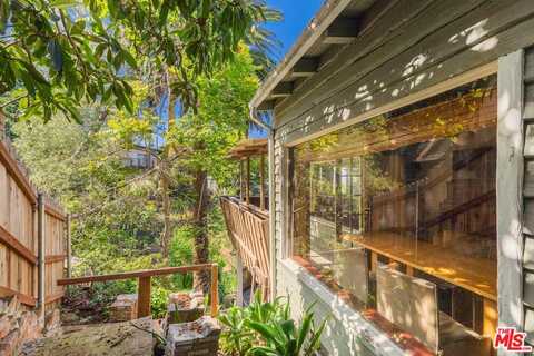 6933 Vanland Trl, Los Angeles, CA 90068