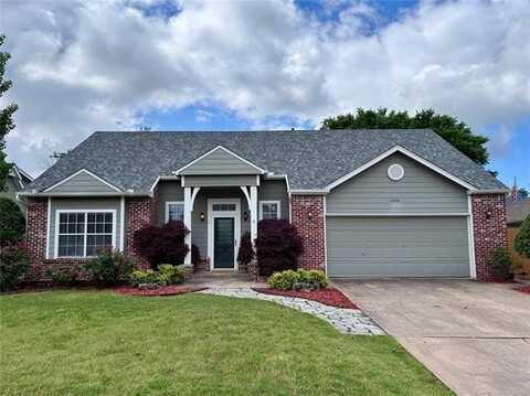 6816 E 79th Street, Tulsa, OK 74133