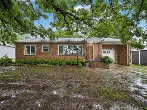 508 Emerson Drive, Okmulgee, OK 74447