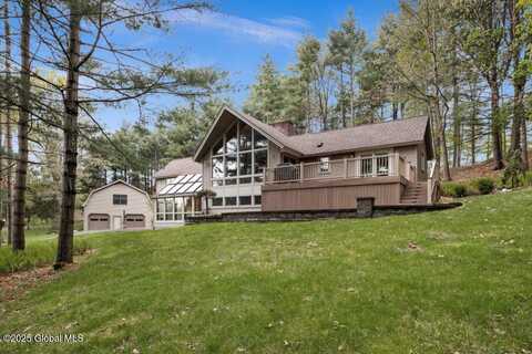 5870 Veeder Road, Guilderland, NY 12159