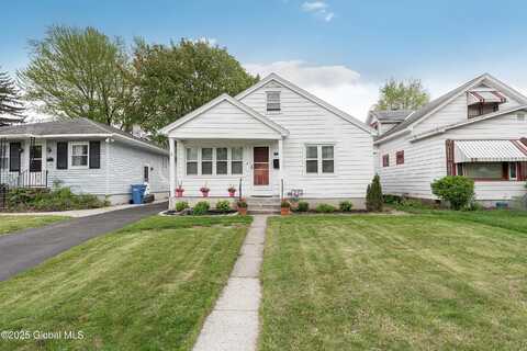 17 Betwood Street, Albany, NY 12209