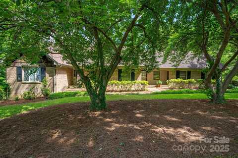104 Ridge Drive, Stanley, NC 28164