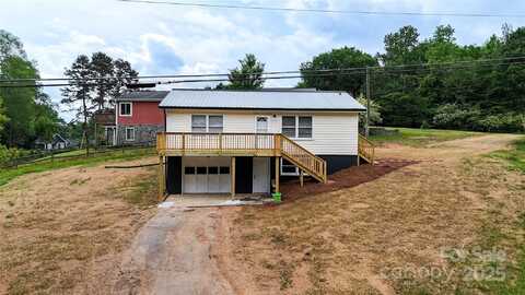 462 Berry Hill Drive, Norwood, NC 28128