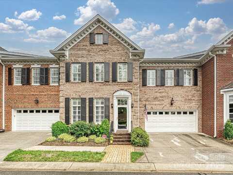 6309 Wakehurst Road, Charlotte, NC 28226