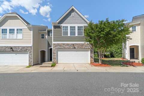 7341 Adare Mews Road, Charlotte, NC 28217