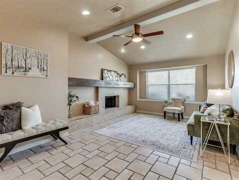 1001 NE 10th Street, Moore, OK 73160