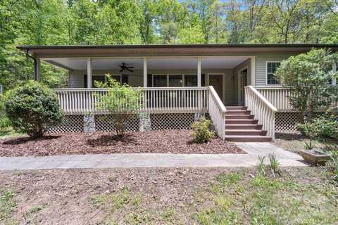 24 Deerfield Lane, Sylva, NC 28779