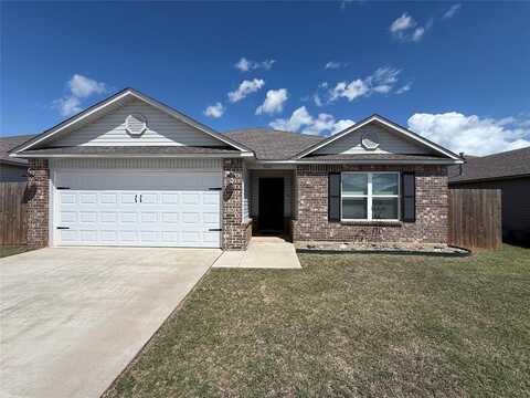 3007 Russel Road, Chickasha, OK 73018