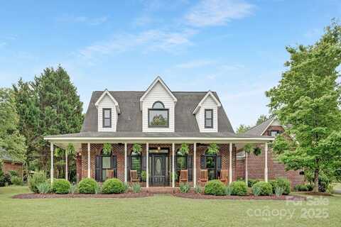 3300 Chancellor Lane, Monroe, NC 28110