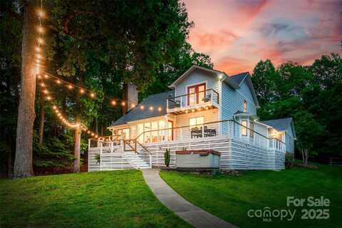 18028 Broken Woods Road, Charlotte, NC 28278