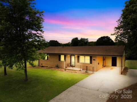 1811 Belmar Drive, Gastonia, NC 28052