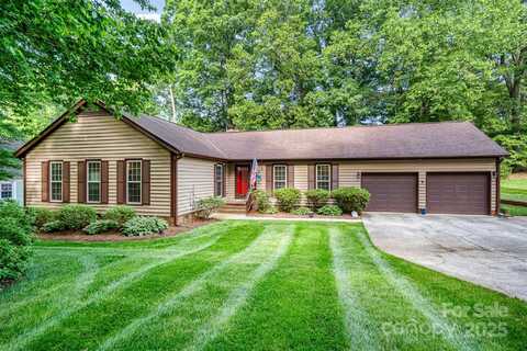 14027 Springwater Drive, Matthews, NC 28105