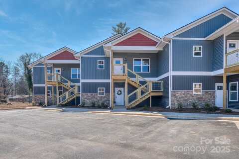 143 Carver Street, Brevard, NC 28712