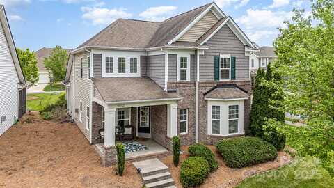 9802 Sky Vista Drive, Huntersville, NC 28078