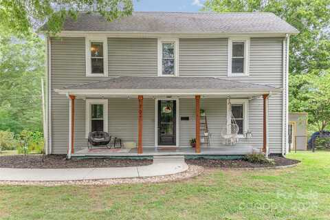 702 S Government Street, Lincolnton, NC 28092