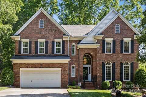909 Staghorn Lane, Waxhaw, NC 28173