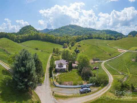 10 & 115 Gardening Frog Trail, Waynesville, NC 28785
