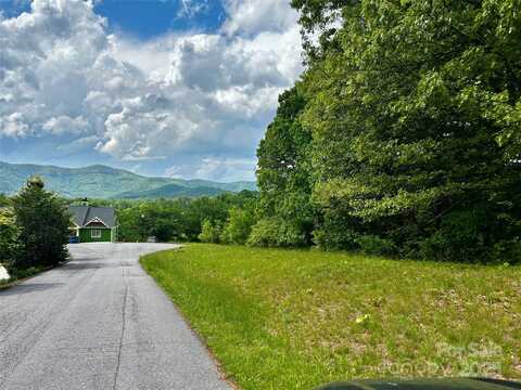 28 Lauren Lane, Candler, NC 28715