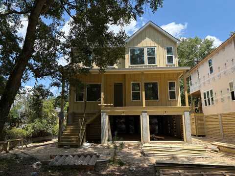 1340 Lucinda Street, Mount Pleasant, SC 29466