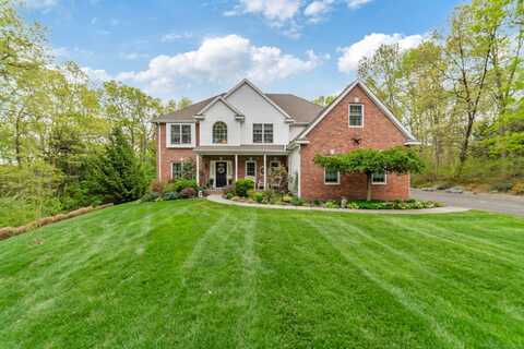 45 North Gate Road, Woodbury, CT 06798