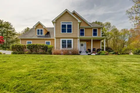 72 Mostowy Road, East Lyme, CT 06333