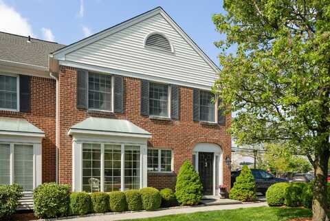 1 Maple Street, New Canaan, CT 06840