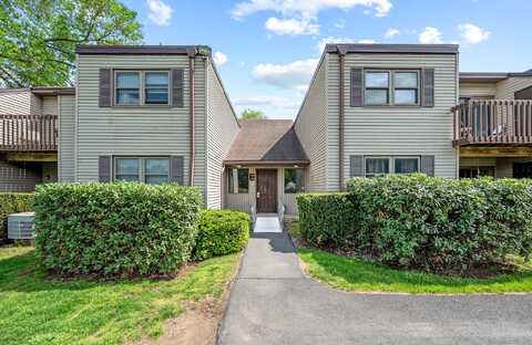 1402 Twin Circle Drive, South Windsor, CT 06074