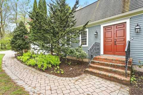 200 Candlelight Drive, Glastonbury, CT 06033