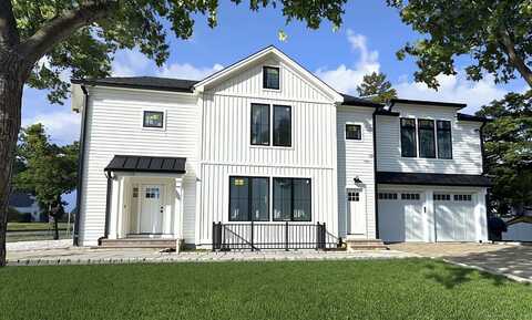 706 Judd Street, Fairfield, CT 06825