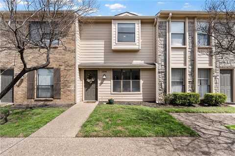 1398 S 12th Street, Waco, TX 76706