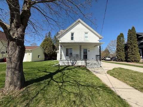 914 FULTON STREET, Antigo, WI 54409
