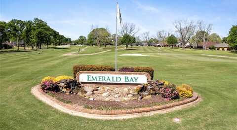 152 Fairway Drive, Bullard, TX 75757
