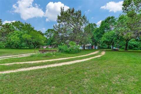 1455 N Joe Wilson Road, Cedar Hill, TX 75104