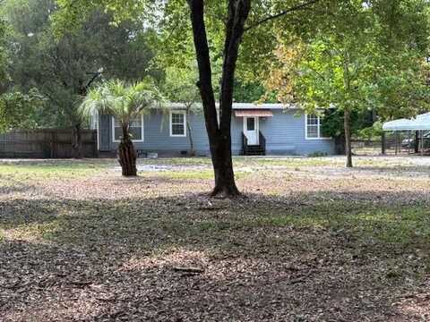 6410 170th St, Archer, FL 32618