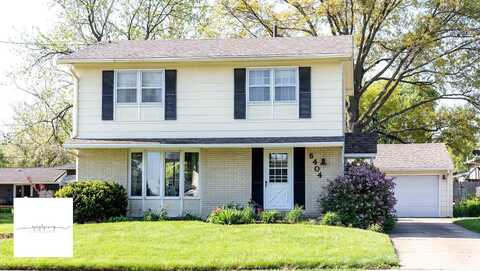6404 Meredith Drive, Urbandale, IA 50322