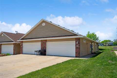 719 Kitterman Circle, Norwalk, IA 50211