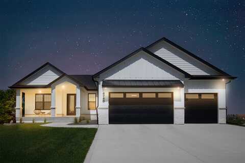 4748 Hillsdale Drive, Urbandale, IA 50322
