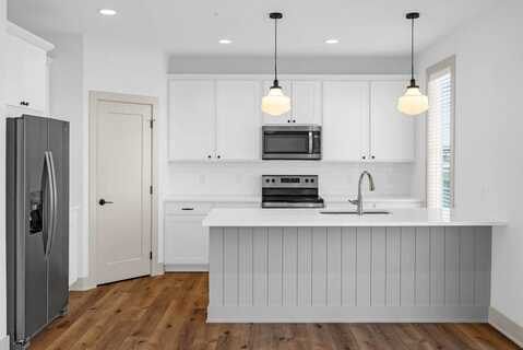 709 Spruce Street NW, Bondurant, IA 50035