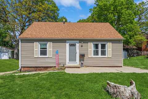 1523 Allison Avenue, Des Moines, IA 50314