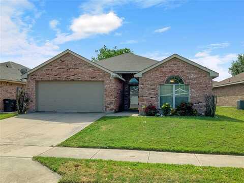 2820 Wakecrest Drive, Fort Worth, TX 76108